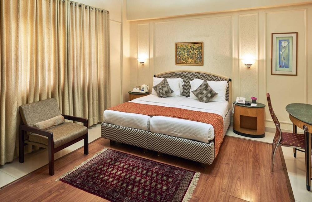 Astoria Hotel Bombay Extérieur photo