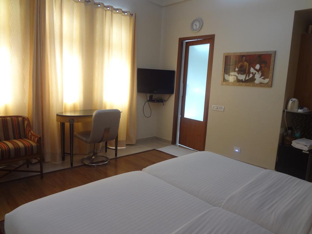 Astoria Hotel Bombay Extérieur photo