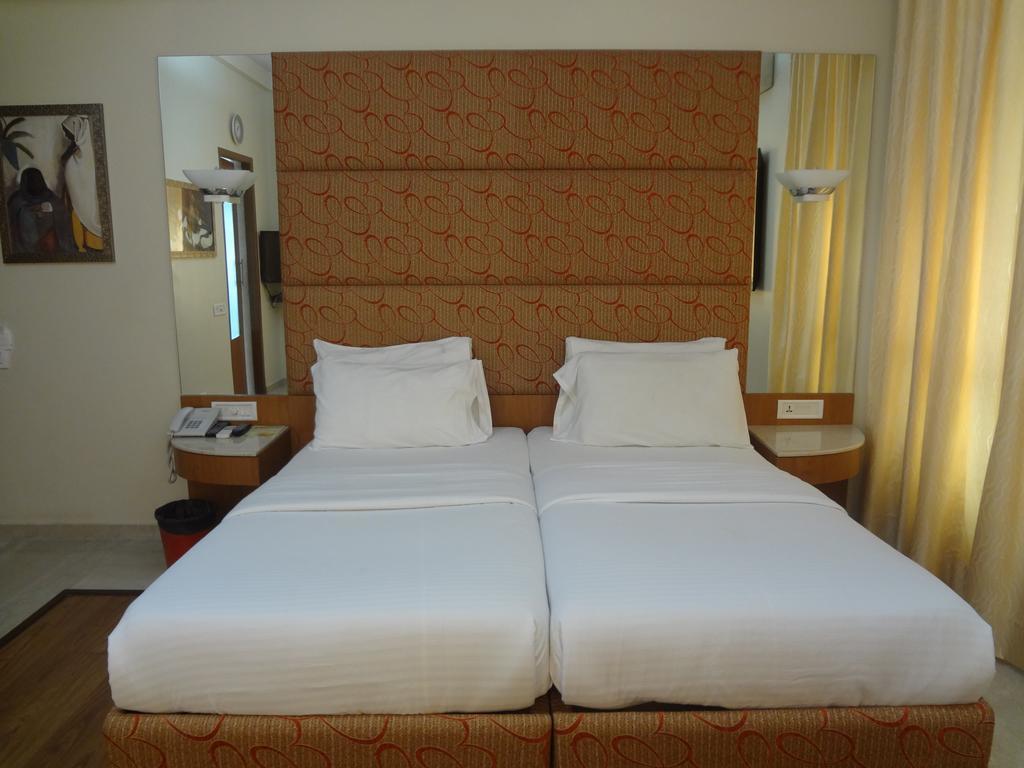 Astoria Hotel Bombay Extérieur photo