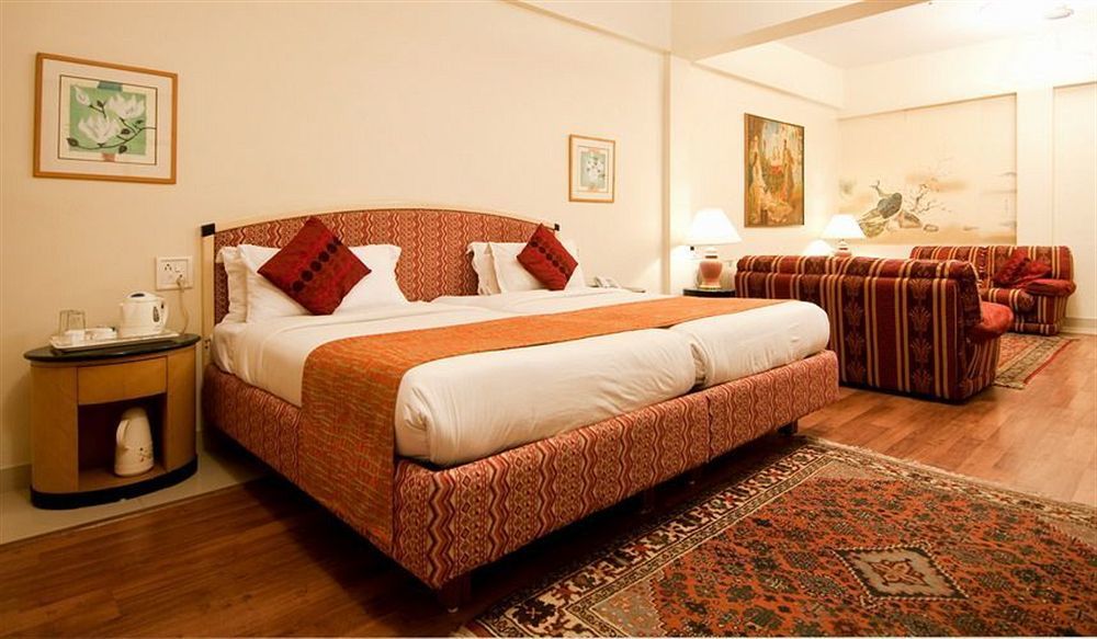 Astoria Hotel Bombay Extérieur photo